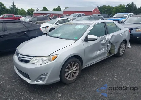 2012 Toyota Camry Xle z USA, uszkodzony, nr VIN 4T1BF1FK4CU535170
